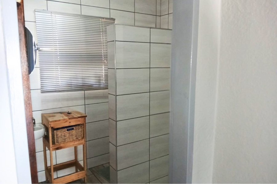 To Let 3 Bedroom Property for Rent in Lochnerhof Western Cape
